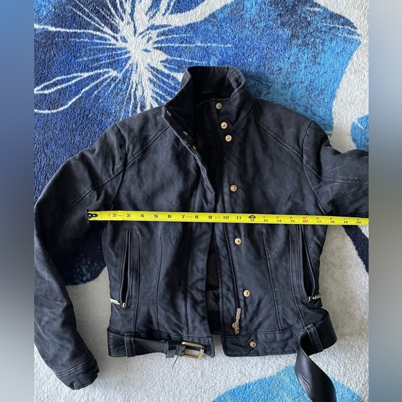 Moncler Crop Jacket - Picture 9 of 16